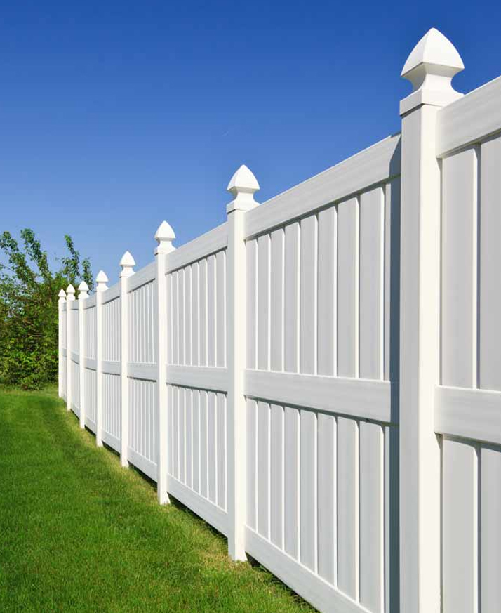 vinyl-fence-installation-texas